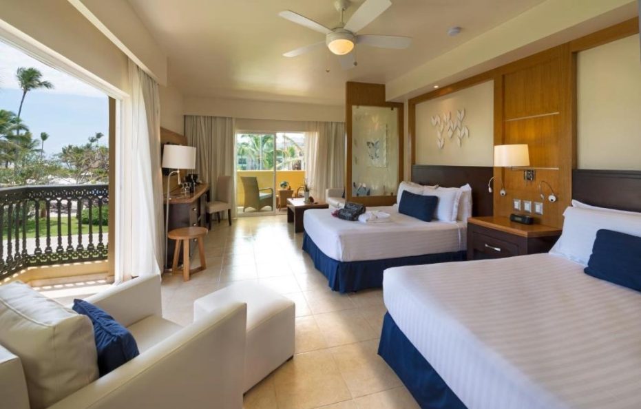 Ocean Blue & Sand Beach Resort – All Inclusive