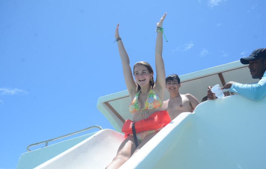 Tour en Catamarán + Snorkel