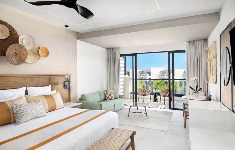 Wyndham Alltra Punta Cana – All Inclusive Resort