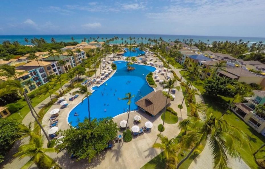 Ocean Blue & Sand Beach Resort – All Inclusive